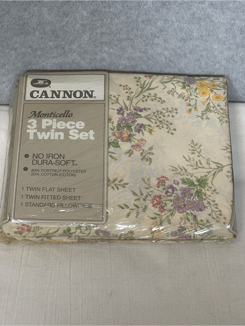 Vintage Cannon Monticello No-Iron Dura-Soft 3-Piece Floral Twin Sheet Linens Set